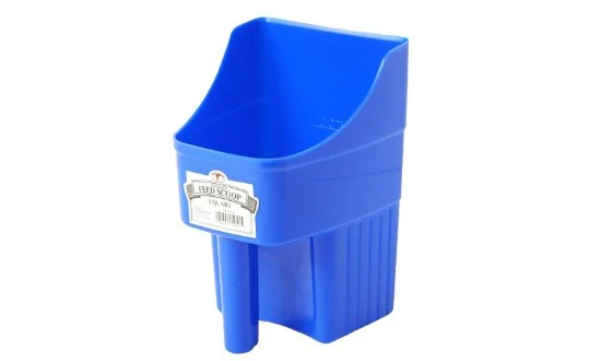 Miller Plastic 3 Quart Enclosed Feed Scoop