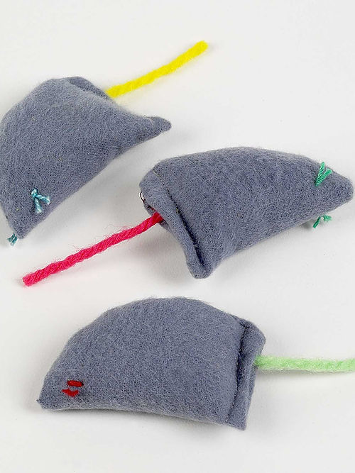Dr. Daniels Catnip Mouse Toys - Image 2
