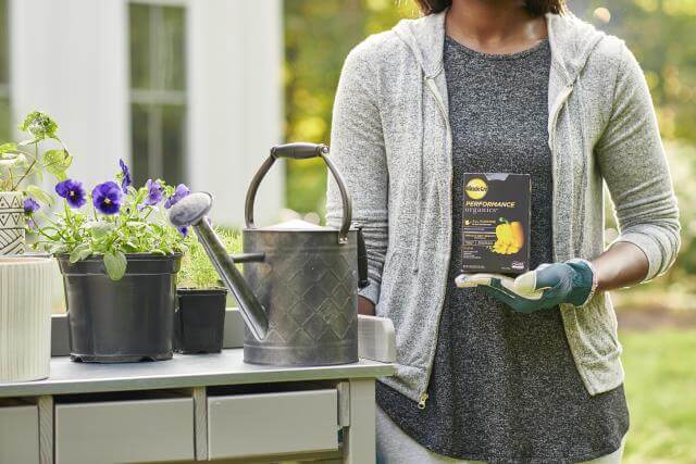 Miracle-Gro® Performance Organics® All Purpose Plant Nutrition - Image 6