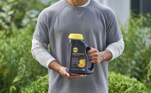 Miracle-Gro® Performance Organics® All Purpose Plant Nutrition Granules - Image 4
