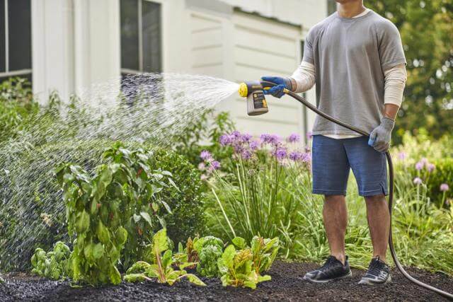Miracle-Gro® Performance Organics® Garden Feeder - Image 6