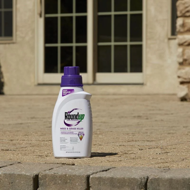 Roundup® Super Concentrate Weed & Grass Killer - Image 3