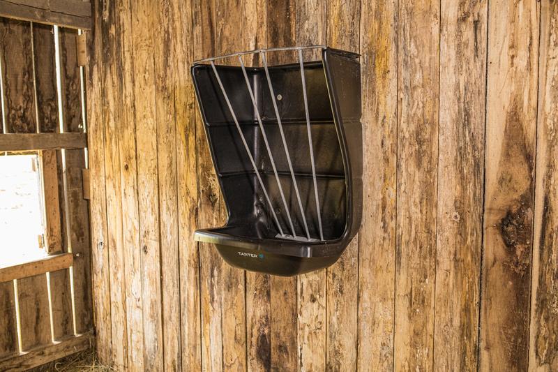 Tarter Wall Mount Poly Hay & Grain Feeder - Image 3