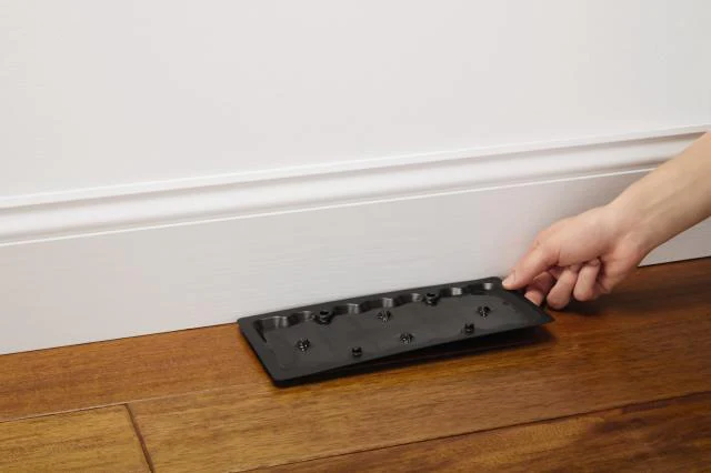Tomcat® Glue Traps Rat Size - Image 3