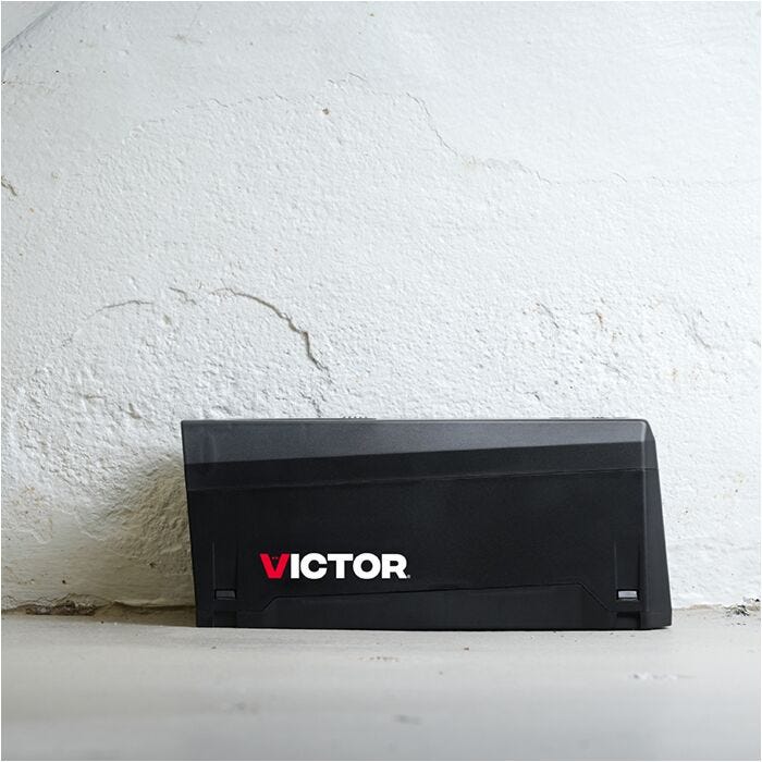 Victor® M241B Electronic Rat Trap - Image 6